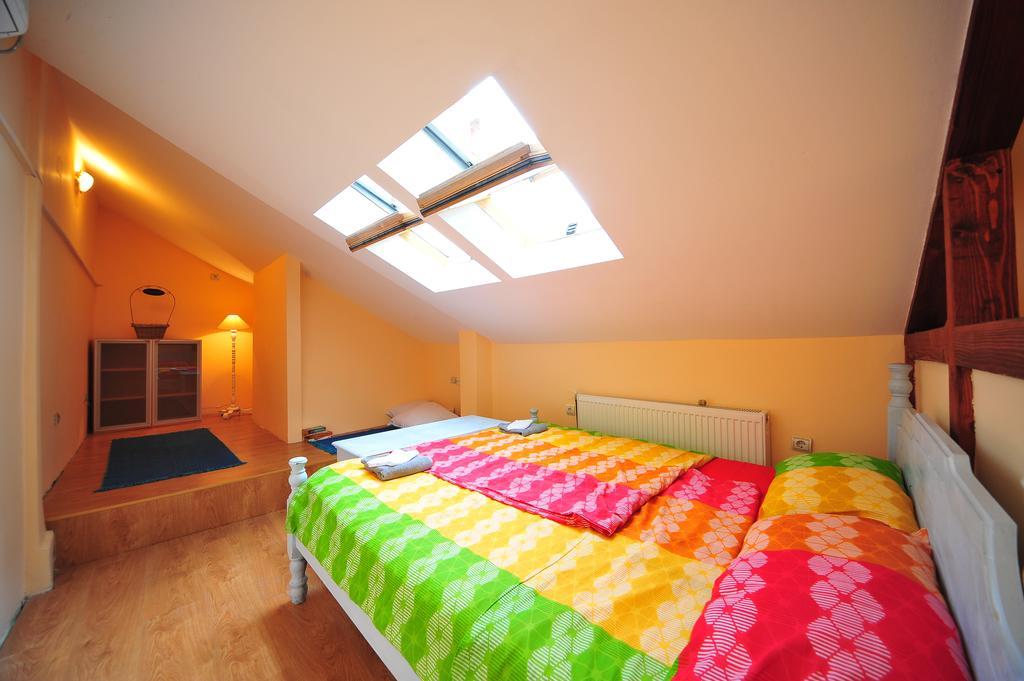 Hostel Bed N Beer Belgrade Luaran gambar