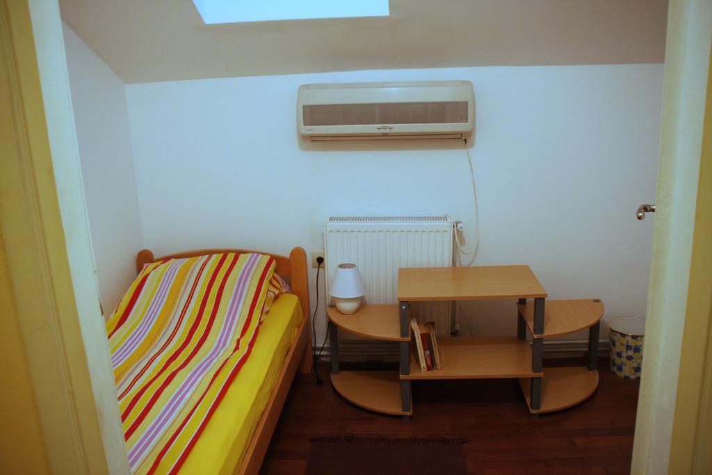 Hostel Bed N Beer Belgrade Bilik gambar