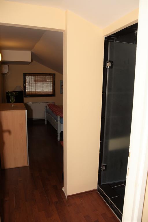 Hostel Bed N Beer Belgrade Luaran gambar